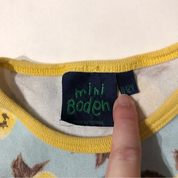 Mini Boden 11-12 flower mixed print top - Picture 3 of 5